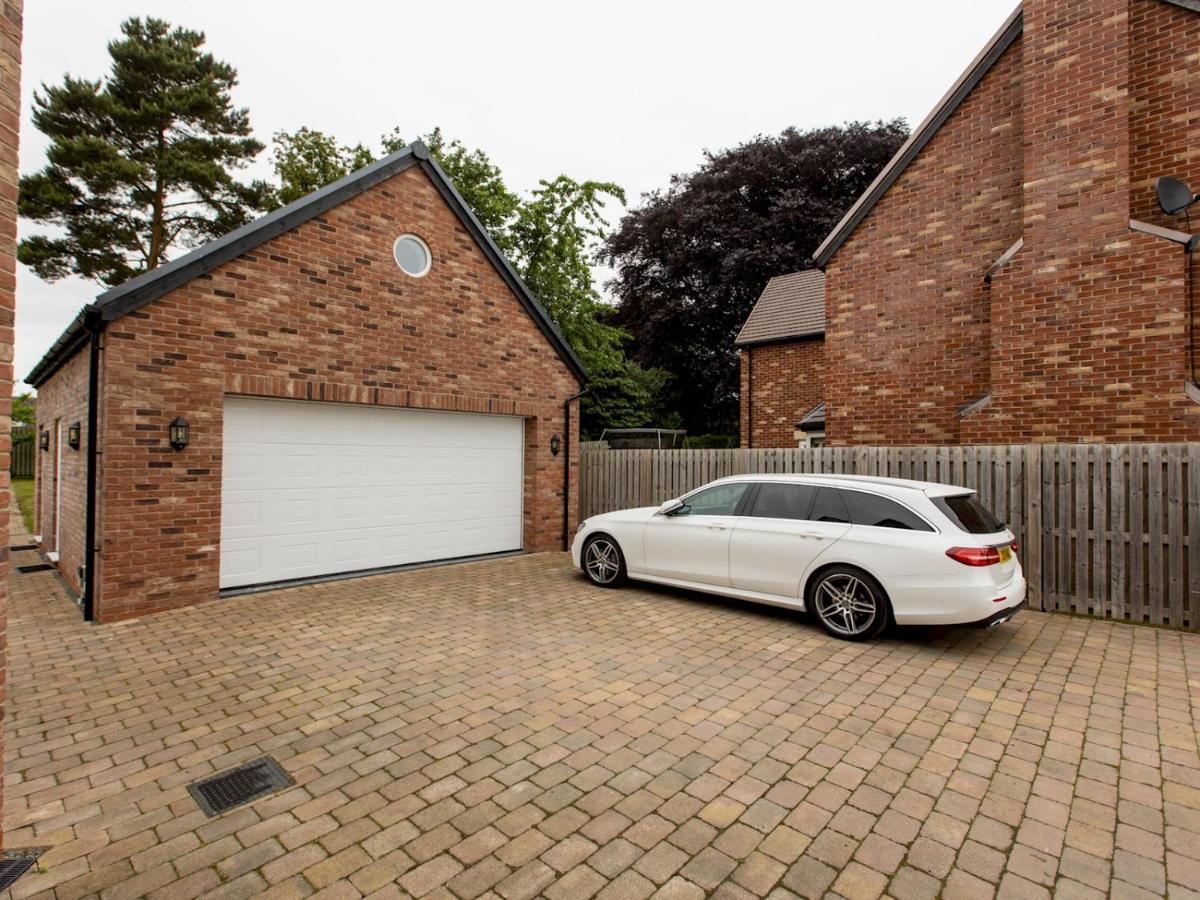 Pass The Keys Superb Space In The Idyllic Village Of Loppington Shrewsbury Buitenkant foto