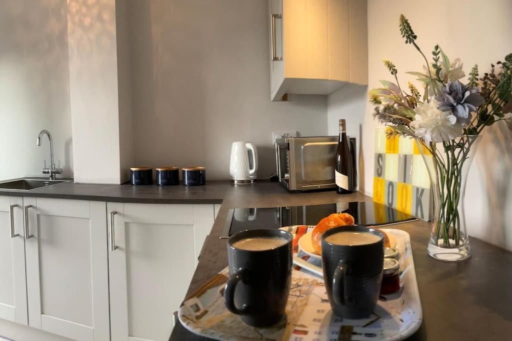 Pass The Keys Superb Space In The Idyllic Village Of Loppington Shrewsbury Buitenkant foto